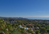 Chalet independiente con terreno en venta en la España, Benissa, ref: TR358579 foto
