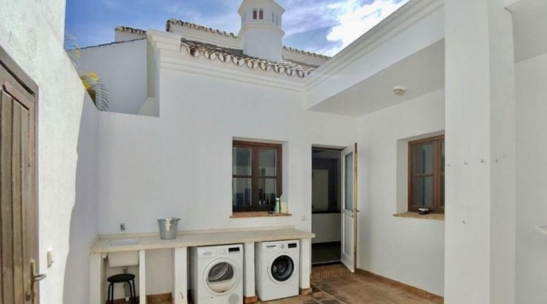 Málaga - Marbella - 3200m2