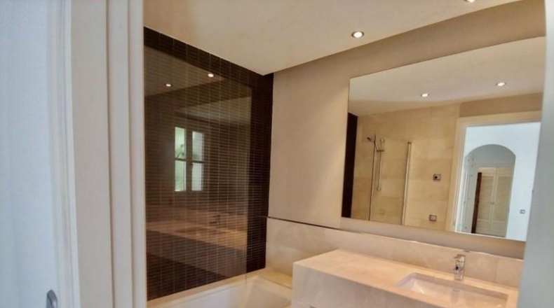 Málaga - Marbella - 3200m2
