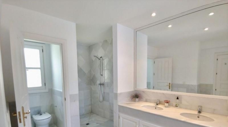 Málaga - Marbella - 3200m2