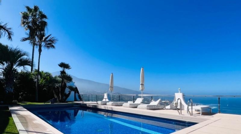 Santa Cruz de Tenerife - Santa Úrsula - 2750m2