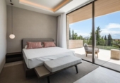 Chalet independiente con terreno en venta en la España, Benahavís, ref: TR357310 foto