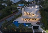 Xalet independent amb terreny en venda a la España, Marbella, ref.: TR333799 foto