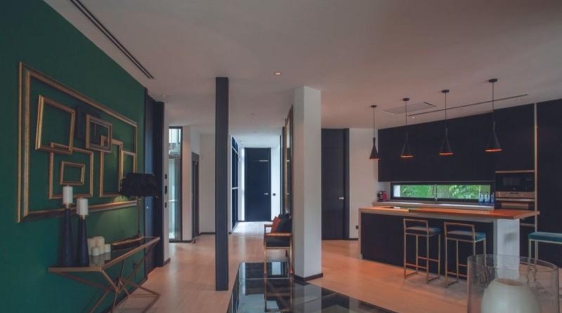 Malaga - Марбелья - 1300m2
