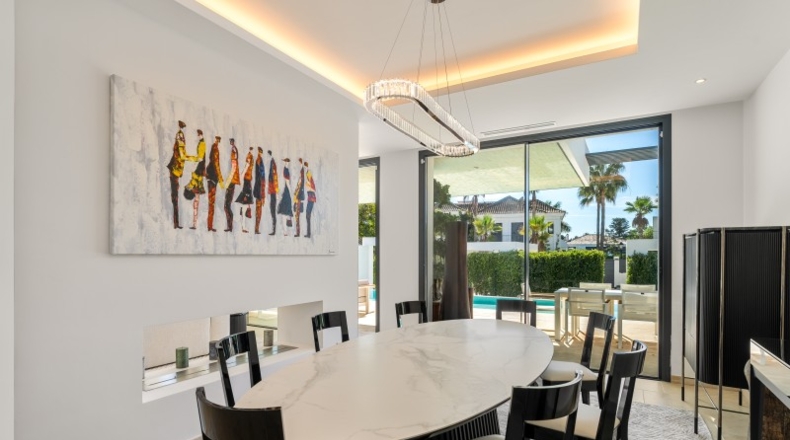 Malaga - Estepona - 1131m2