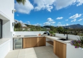Chalet independiente con terreno en venta en la España, Benahavís, ref: TR371972 foto