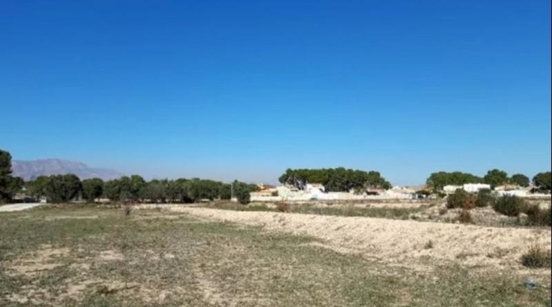 Alicante - Monforte del Cid - 34720m2