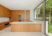 Chalet independiente con terreno en venta en la España, Casares, ref: TR358883 foto