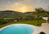 Chalet independiente con terreno en venta en la España, Casares, ref: TR358883 foto