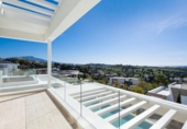 Chalet independiente con terreno en venta en la España, Benahavís, ref: TR358047 foto