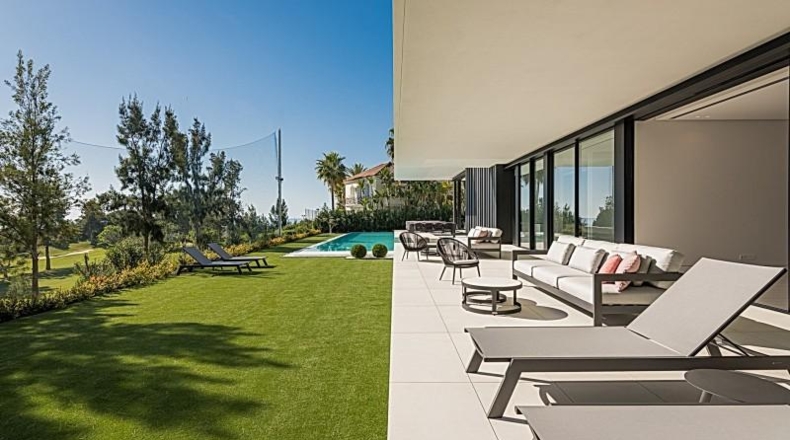 Málaga - Estepona - 1292m2