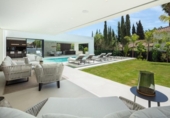 Xalet independent amb terreny en venda a la España, Marbella, ref.: TR343812 foto