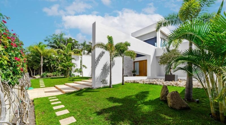 Santa Cruz de Tenerife - Adeje - 2500m2