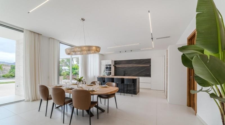 Santa Cruz de Tenerife - Adeje - 2500m2