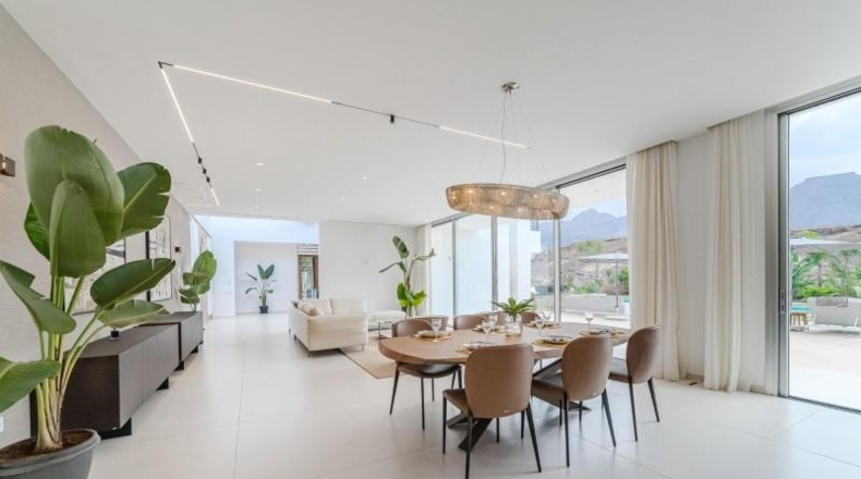 Santa Cruz de Tenerife - Adeje - 2500m2
