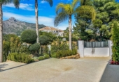 Xalet independent amb terreny en venda a la España, Marbella, ref.: TR357710 foto
