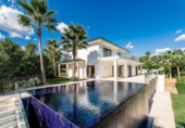 Xalet independent amb terreny en venda a la España, Marbella, ref.: TR243315 foto