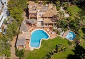 Xalet independent amb terreny en venda a la España, Estepona, ref.: TR229036 foto