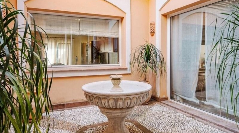 Málaga - Estepona - 5000m2
