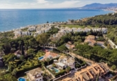 Xalet independent amb terreny en venda a la España, Marbella, ref.: TR148275 foto