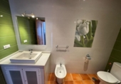Отдельно стоящий дом с участком на продажу в городе Нерха Фото