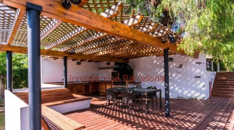 Barcelona - Barcelona - 8000m2