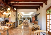 Загородный дом с участком на продажу в городе Castellar del Vallès Фото