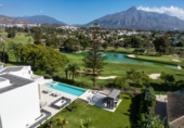 Xalet independent amb terreny en venda a la España, Marbella, ref.: TR343193 foto