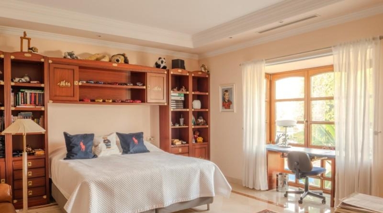 Málaga - Marbella - 3400m2