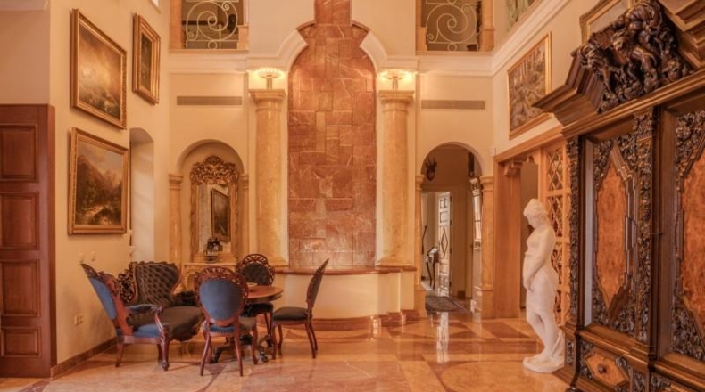 Málaga - Marbella - 3400m2