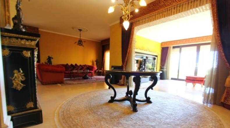 Málaga - Marbella - 7000m2