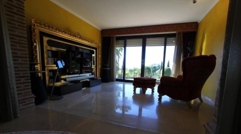 Málaga - Marbella - 7000m2