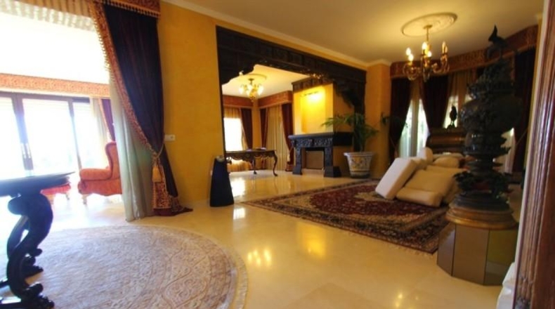 Málaga - Marbella - 7000m2