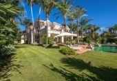 Casa de camp amb terreny en venda a la España, Marbella, ref.: TR243174 foto