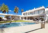 Xalet independent amb terreny en venda a la España, Marbella, ref.: TR265225 foto
