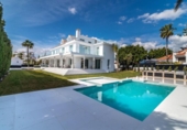 Xalet independent amb terreny en venda a la España, Marbella, ref.: TR244546 foto