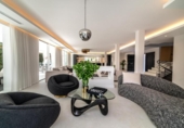 Xalet independent amb terreny en venda a la España, Marbella, ref.: TR244546 foto