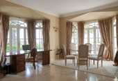 Chalet independiente con terreno en venta en la España, Estepona, ref: TR169060 foto