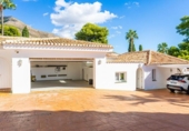 Xalet independent amb terreny en venda a la España, Benalmádena, ref.: TR335362 foto