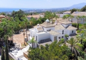 Xalet independent amb terreny en venda a la España, Marbella, ref.: TR237714 foto