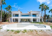 Xalet independent amb terreny en venda a la España, Marbella, ref.: TR237714 foto