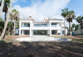 Xalet independent amb terreny en venda a la España, Marbella, ref.: TR237709 foto