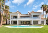 Xalet independent amb terreny en venda a la España, Marbella, ref.: TR237729 foto