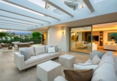Xalet independent amb terreny en venda a la España, Marbella, ref.: TR320959 foto
