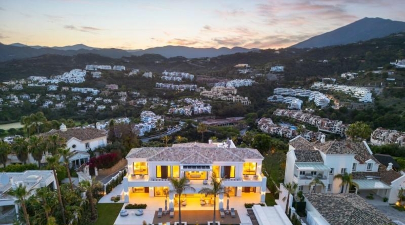 Malaga - Benahavís - 2042m2