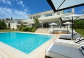 Xalet independent amb terreny en venda a la España, Marbella, ref.: TR330762 foto