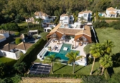 Xalet independent amb terreny en venda a la España, Marbella, ref.: TR316634 foto