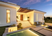 Xalet independent amb terreny en venda a la España, Marbella, ref.: TR316634 foto