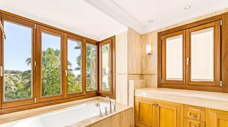 Málaga - Benahavís - 7100m2
