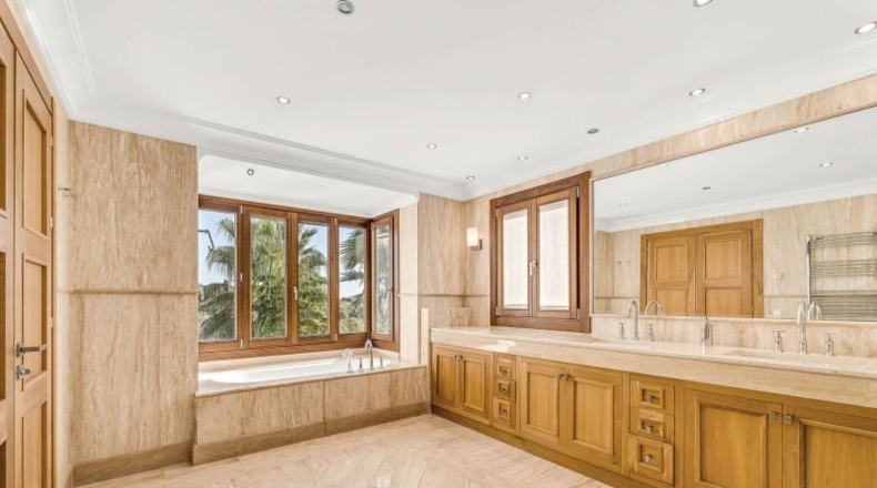 Málaga - Benahavís - 7100m2
